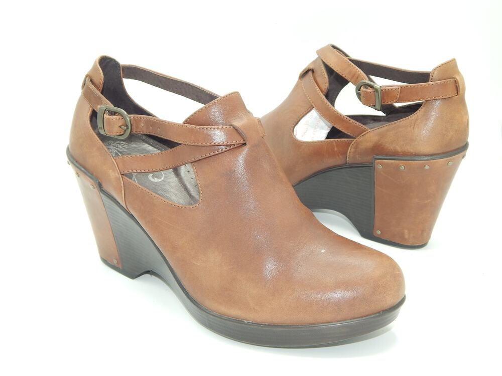 Dansko Franka Boots Womens 42 Buckle Wedge Heels Ankle Bootie Brown Leather